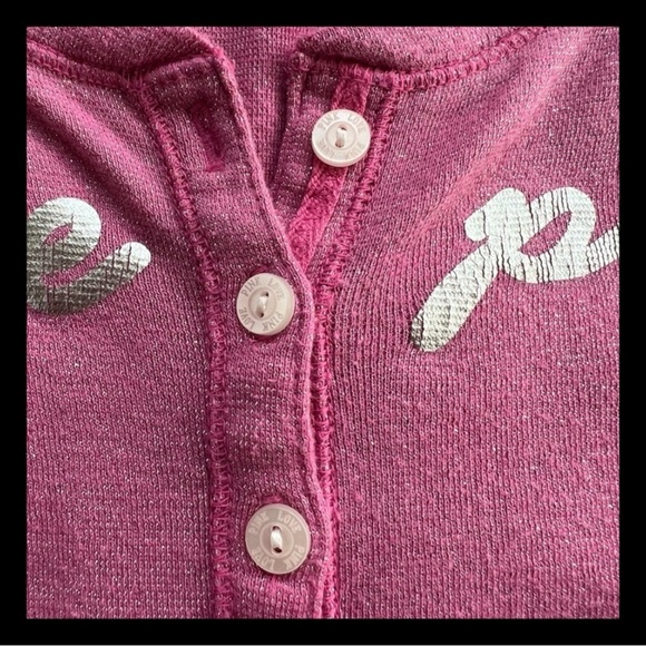 Vintage 2009 Victoria's Secret PINK Metallic Love Pink Shimmer Henley Tee Size S - Picture 4 of 9